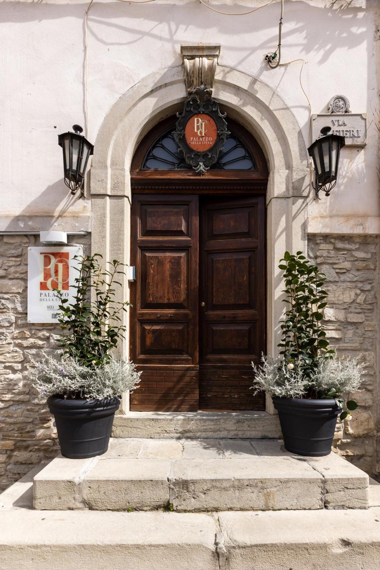Palazzo Della Citta Hotel Agnone Buitenkant foto